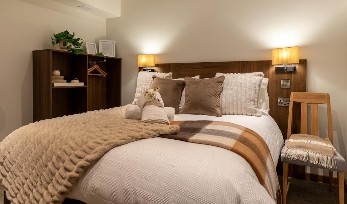 Cropton Lodge At Galtres Retreat พิกเคอริง ภายนอก รูปภาพ